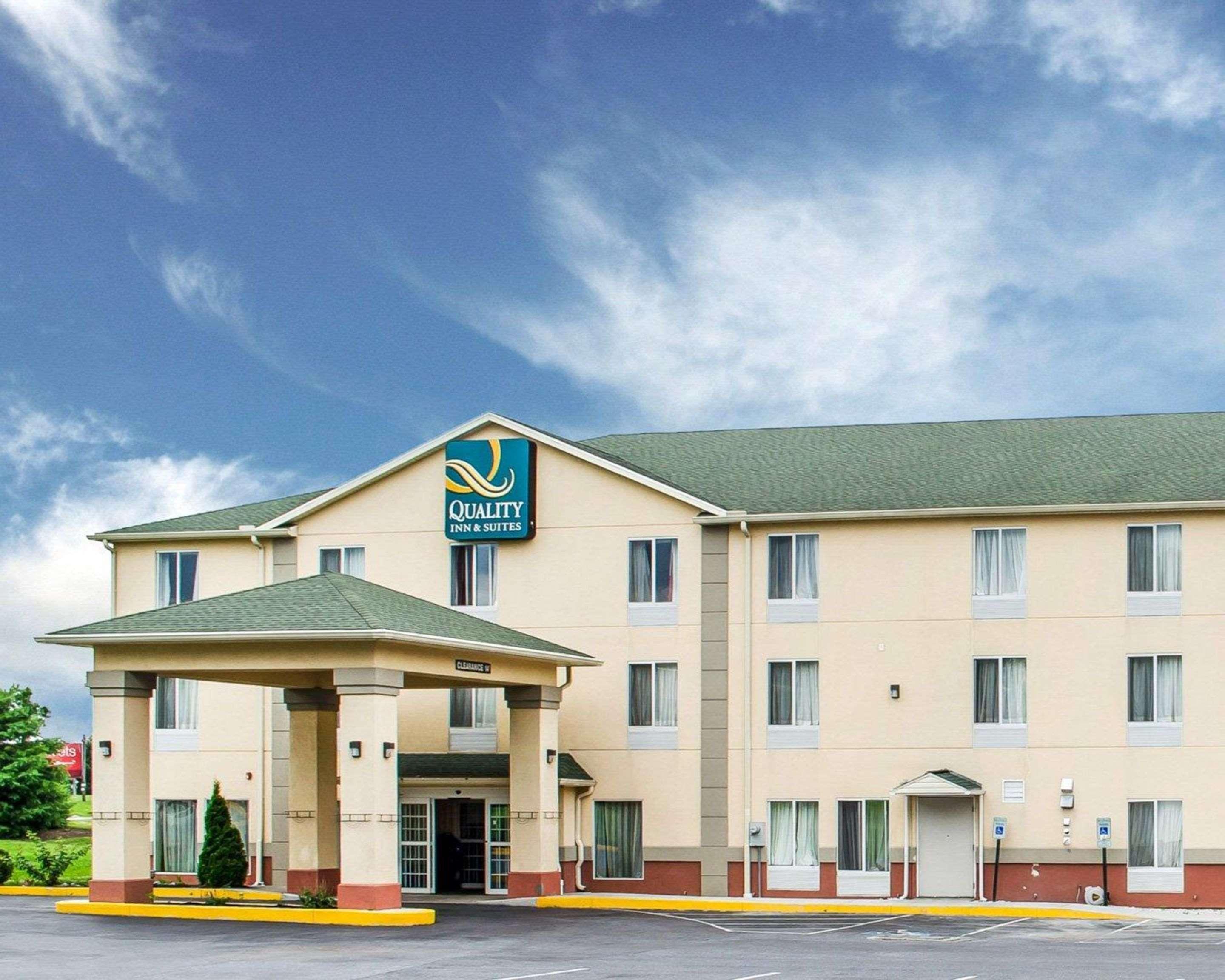 Quality Inn & Suites Hershey Exterior photo